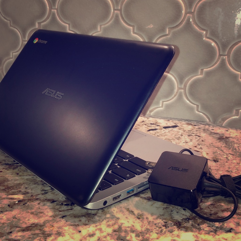 Chromebook